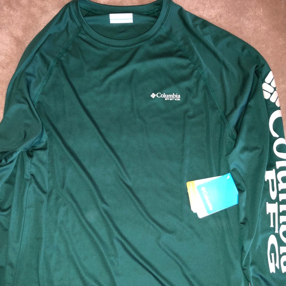 Columbia PFG dry fit long sleeve